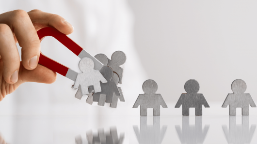 20230912 -- How to Gain Repeat Customers on Amazon -- Jenn